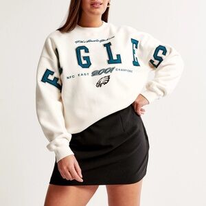 Abercrombie & Fitch Cream Philadelphia Sweatshirt 2001 Champions